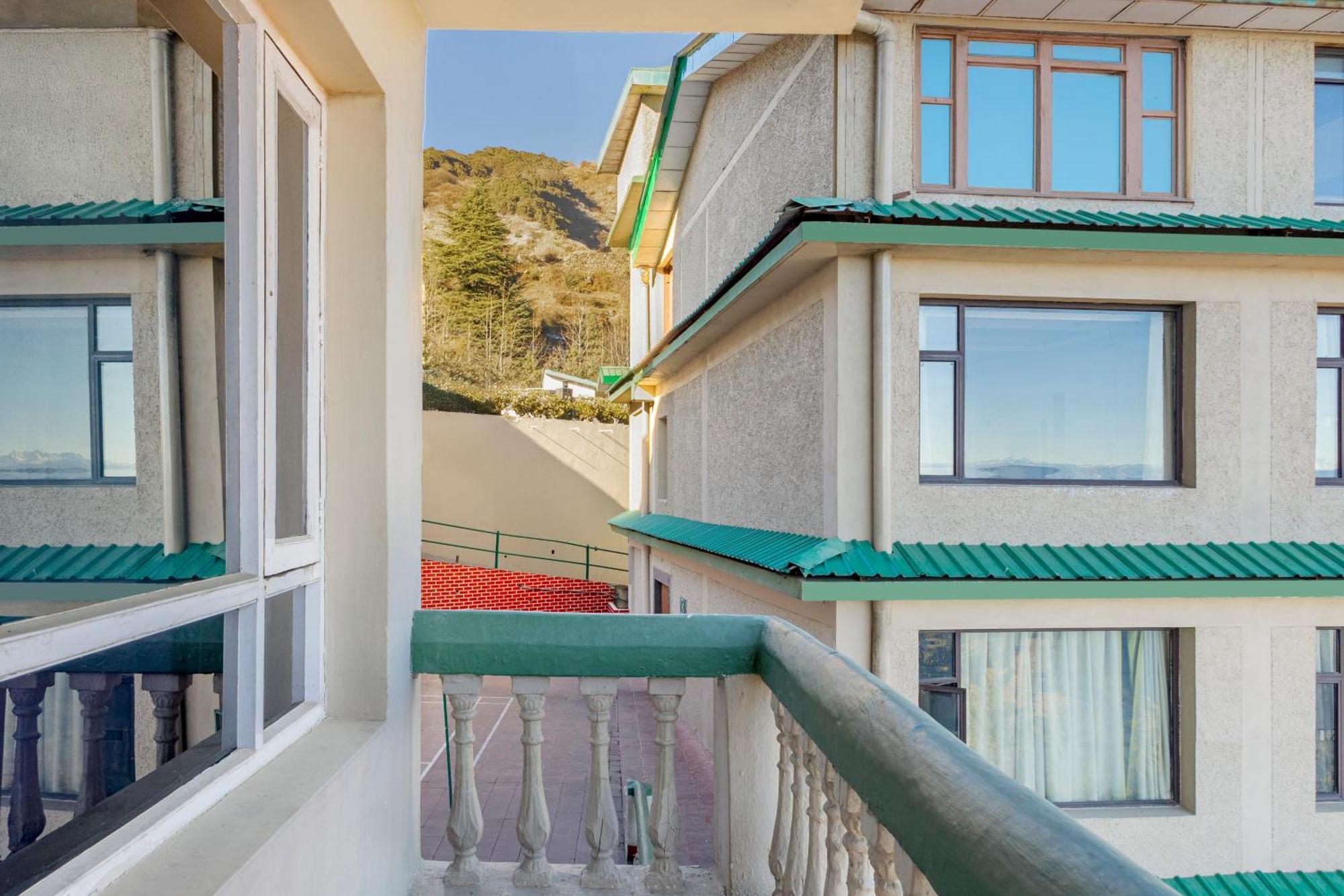 Hotel Sterling Kufri Exterior foto
